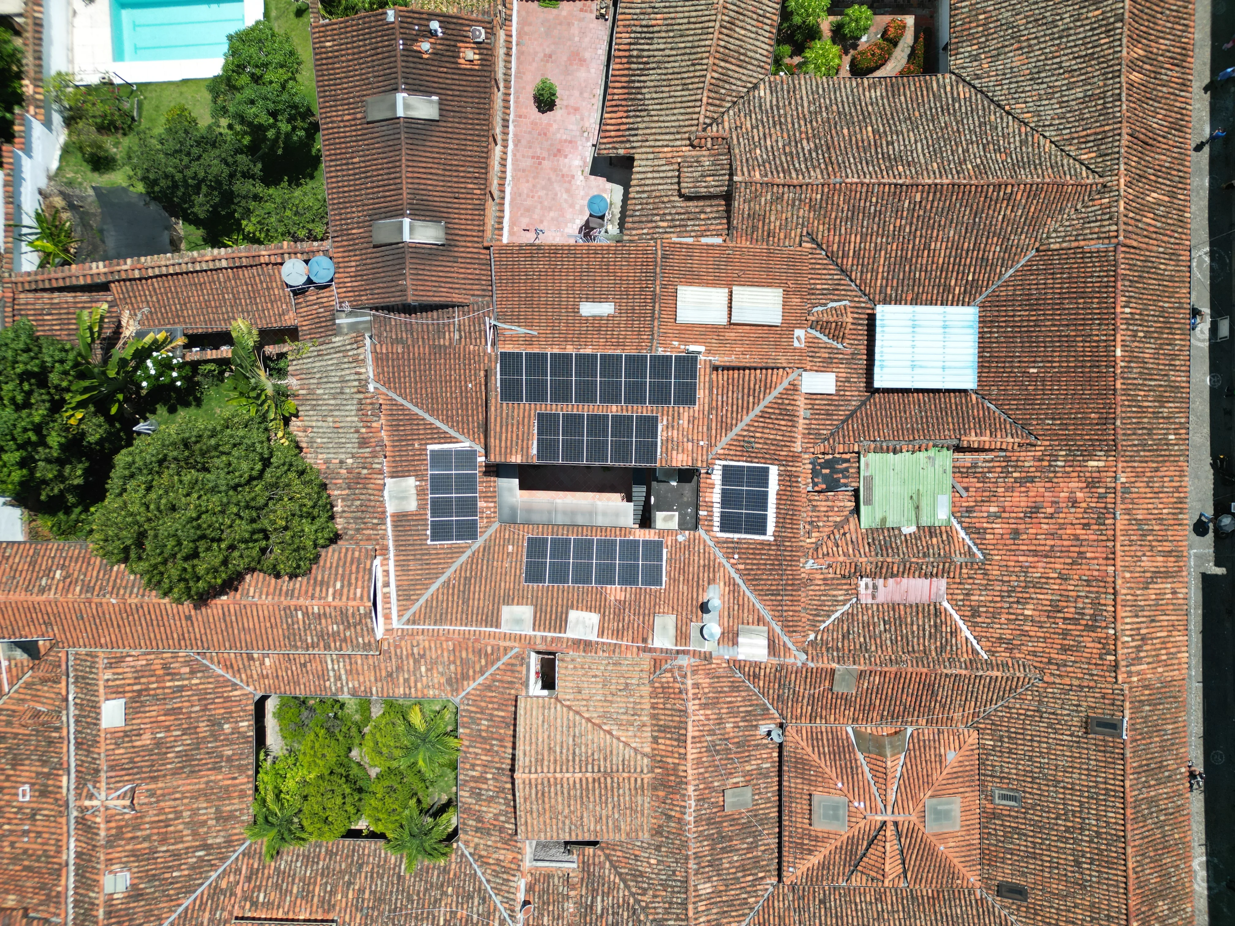 Proyecto solar La Croissantina — 15.99 kWp en Santander, Colombia